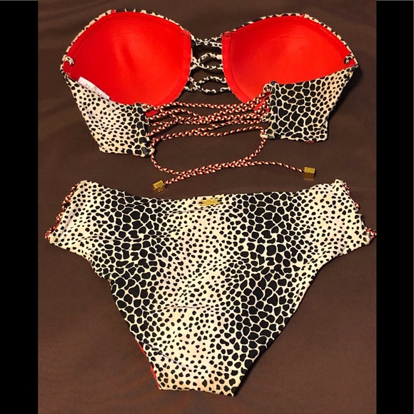 NEW Beach Bunny 2 piece bikini - Picture 2 of 5